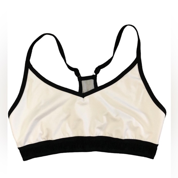 PINK Victoria's Secret Other - Pink Victoria’s Secret ultimate lightly lined sports bra white/black large